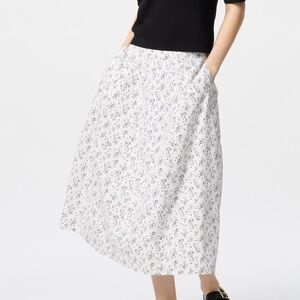 Floral Midi Skirt - White L NWT